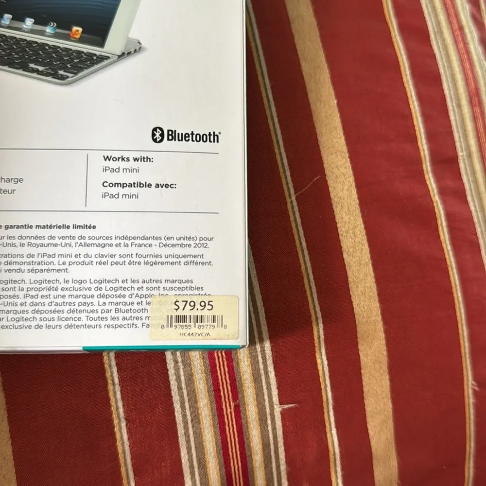 Logitech ultra, thin keyboard mini